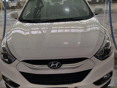 Weiß Gebraucht 2015 Hyundai ix35 SUV | 7.850 € (Guter Preis)