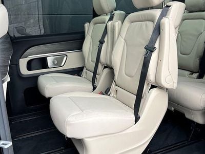 Mercedes V300