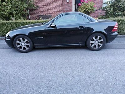 Schwarz Gebraucht 2001 Mercedes SLK200 Cabrio | 2.499 € (Guter Preis)