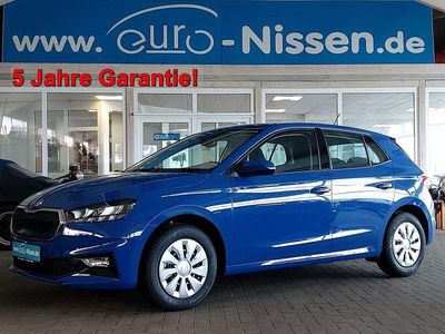 Neu Skoda Fabia Selection 80 PS (58 kW) 2025 Blau Limousine
