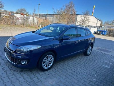Gebraucht Renault Mégane GrandTour Dynamique 131 PS (96 kW) 2013 Blau Kombi