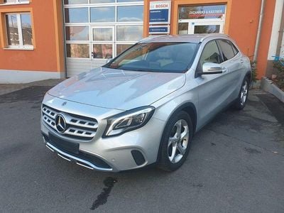 Gebraucht Mercedes GLA200 156 PS (114 kW) 2019 Silber SUV