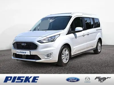 Gebraucht Ford Tourneo Titanium 120 PS (88 kW) 2022 Polar silber Van / Kleinbus