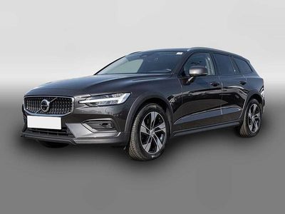 Gebraucht Volvo V60 CC Ultimate 197 PS (144 kW) 2023 Grau Kombi