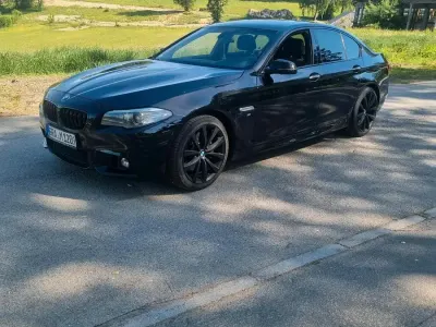 Gebraucht BMW 530 M Sport 258 PS (189 kW) 2016 Schwarz Limousine