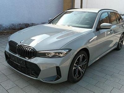 Gebraucht BMW 330 M Sport 245 PS (180 kW) 2025 Grau Kombi