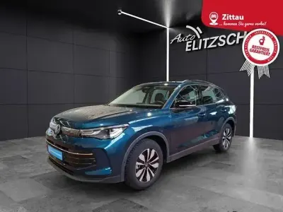 Gebraucht VW Tiguan Goal 150 PS (110 kW) 2025 Blau SUV