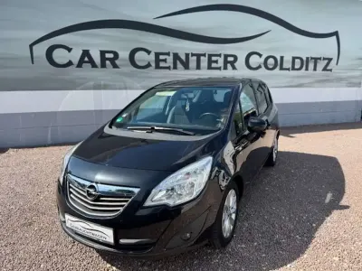 Gebraucht Opel Meriva 120 PS (88 kW) 2012 Schwarz Van / Kleinbus