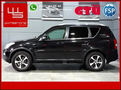 Gebraucht SsangYong Rexton Sapphire 178 PS (130 kW) 2016 Schwarz (metallic) SUV