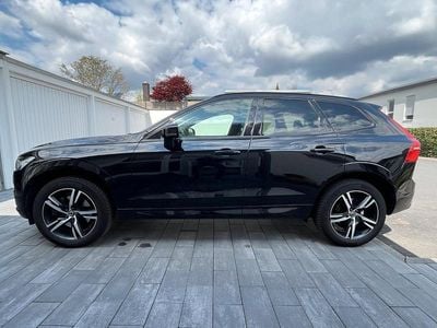 Usado Volvo XC60 R-Design 197 HP (144 kW) 2021 Preto SUV