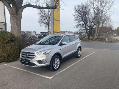 Gebraucht Ford Kuga Titanium 150 PS (110 kW) 2017 Silber SUV