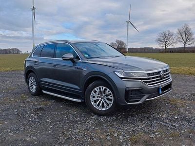 Gebraucht VW Touareg R-line 286 PS (210 kW) 2021 Grau SUV
