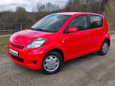 Gebraucht Daihatsu Sirion 91 PS (66 kW) 2007 Rot Kleinwagen