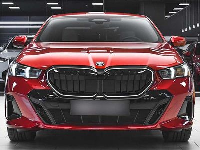 Second-hand BMW 550e M Sport 489 CP (359 kW) 2025 Roșu Berlinǎ