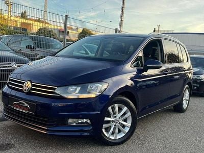 Gebraucht VW Touran Comfortline 150 PS (110 kW) 2016 Blau Van / Kleinbus