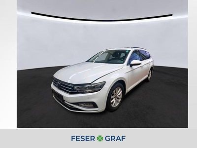 Gletscherweiß Gebraucht 2022 VW Passat Kombi | 18.950 € (Fairer Preis)