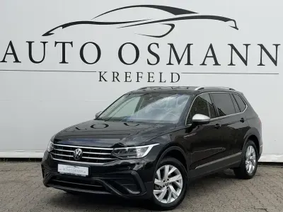 Gebraucht VW Tiguan Allspace Life 150 PS (110 kW) 2023 Deep black perleffekt SUV