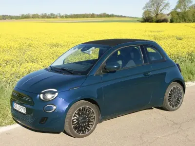Brugt Fiat 500e Icon 86 kW (118 HK) 2022 Grøn Cabriolet
