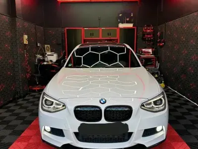 Gebraucht BMW 120 184 PS (135 kW) 2014 Weiß Kleinwagen