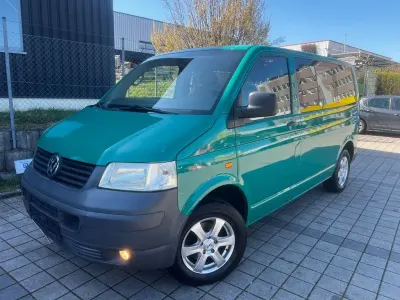 Gebraucht VW Caravelle 131 PS (96 kW) 2006 Grün Van