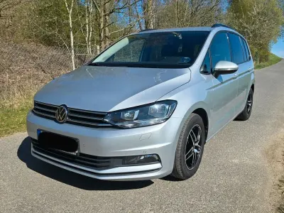 Gebraucht VW Touran Comfortline 150 PS (110 kW) 2021 Silber Van / Kleinbus