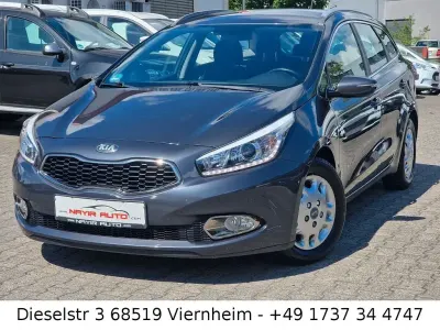 Gebraucht Kia Ceed Sportswagon 90 PS (66 kW) 2013 Grau Kombi