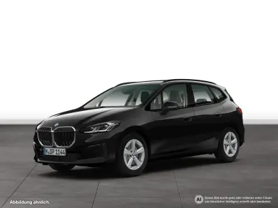 Gebraucht BMW 223 Active Tourer 204 PS (150 kW) 2025 Schwarz Van / Kleinbus