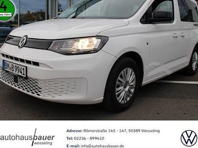 Używany VW Caddy R 102 KM (75 kW) 2024 Biały Minivan