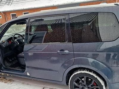 Gebraucht Ford Galaxy 140 PS (102 kW) 2014 Grau Van / Kleinbus