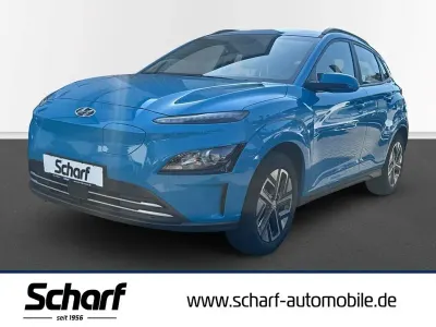 Gebraucht Hyundai Kona Select 100 kW (136 PS) 2023 Blau SUV