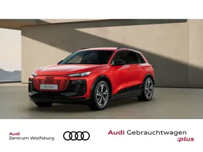 Gebraucht Audi Q6 e-tron Comfort 284 kW (387 PS) 2025 Soneirarot metallic SUV