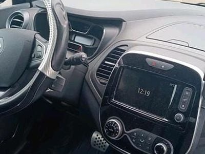 Gebraucht Renault Captur 118 PS (86 kW) 2017 Schwarz SUV