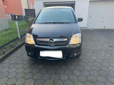 gebraucht Opel Meriva 1.6 TWINPORT - Wenig gelaufen.