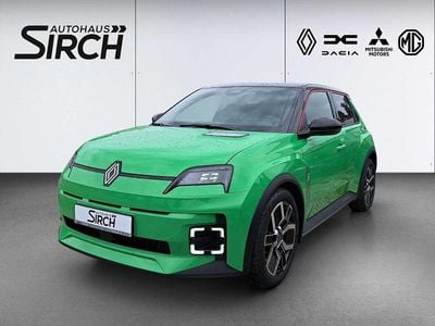 Pop green!, black pearlschwar Gebraucht 2025 Renault R5 Urban Kleinwagen | 27.690 € (Guter Preis)