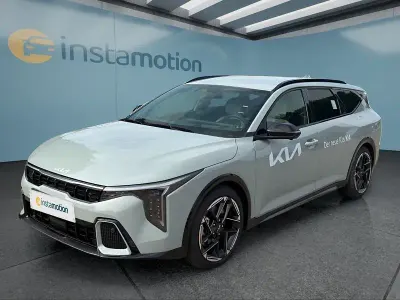 Neu Kia K4 179 PS (131 kW) 2026 Grau Kombi