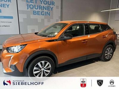 Usata Peugeot e-2008 Active 100 kW (136 CV) 2023 Arancione SUV