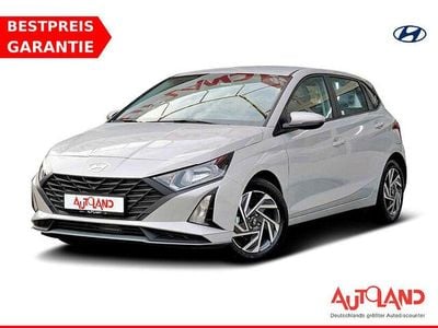 Gebraucht Hyundai i20 Select 84 PS (61 kW) 2024 Lumengraypearlmet. Kleinwagen