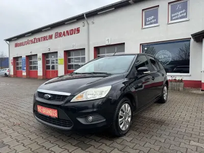 Gebraucht Ford Focus 116 PS (85 kW) 2009 Schwarz Limousine