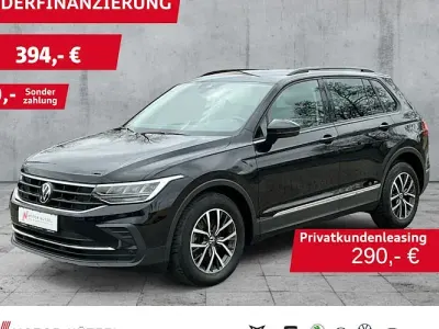 Gebraucht VW Tiguan Life 150 PS (110 kW) 2023 Schwarz SUV