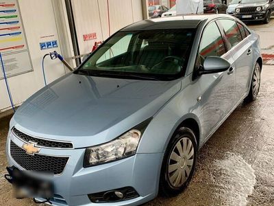 gebraucht Chevrolet Cruze 150 Ps Diesel mit TüV unfallfrei