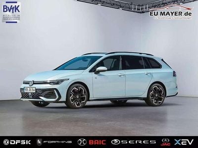 Urano grau Neu 2026 VW Golf Basis Kombi | 22.000 € (Superpreis)