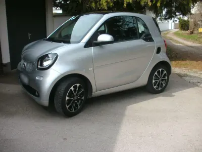 Używany Smart ForTwo Coupé Prime 90 KM (66 kW) 2017 Srebrny Coupe
