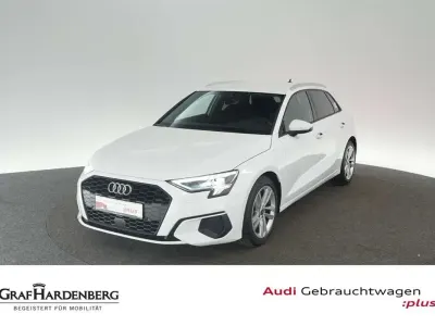 Gebraucht Audi A3 Sport 150 PS (110 kW) 2022 Ibisweiß Limousine