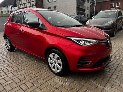 Rot Gebraucht 2020 Renault Zoe Life Kleinwagen | 8.990 € (Guter Preis)