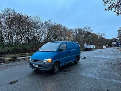 Blau Gebraucht 1998 Toyota HiAce Van | 4.600 €