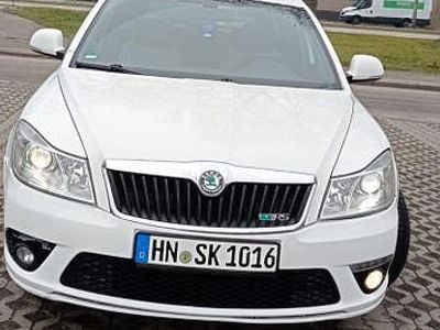 Weiß Gebraucht 2012 Skoda Octavia RS Kombi | 3.950 € (Superpreis)