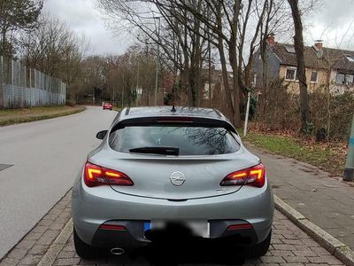 Opel Astra GTC