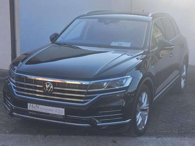Gebraucht VW Touareg Atmosphere 231 PS (169 kW) 2021 Deep black perleffekt SUV