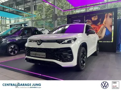 Neu VW Tayron R-line 150 PS (110 kW) 2026 Weiß SUV