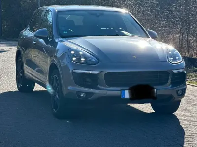 Usata Porsche Cayenne S 385 CV (283 kW) 2017 Andere farben SUV